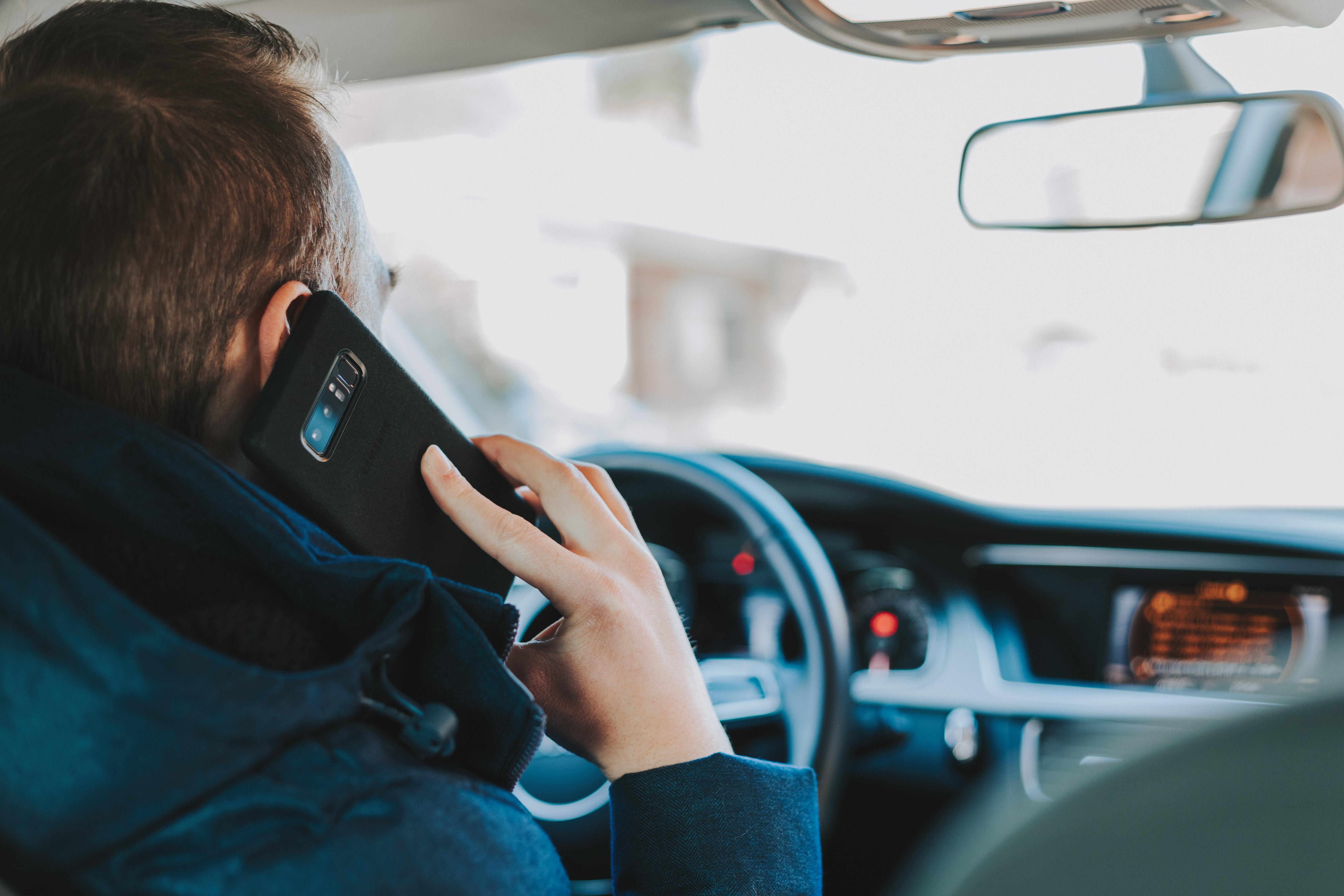 Distracted Driving in Michigan Elia & Ponto Law Firm
